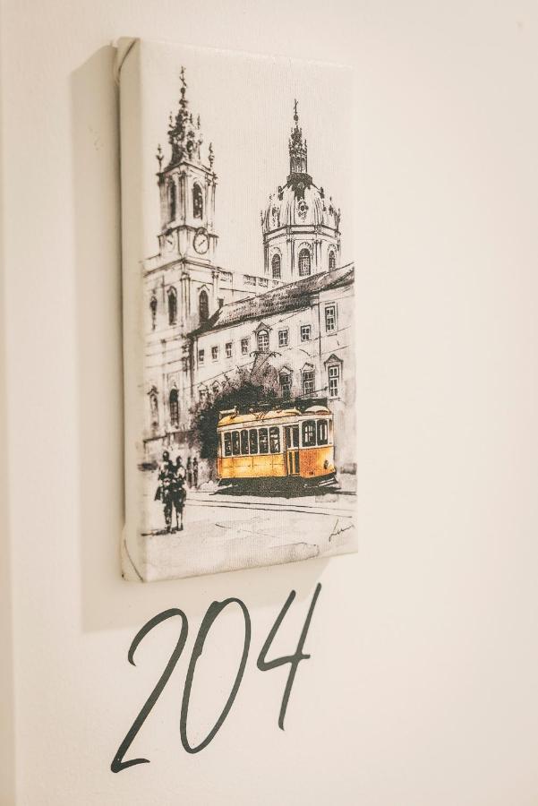 Walk'In Sodre Hostel Lisbon Exterior photo